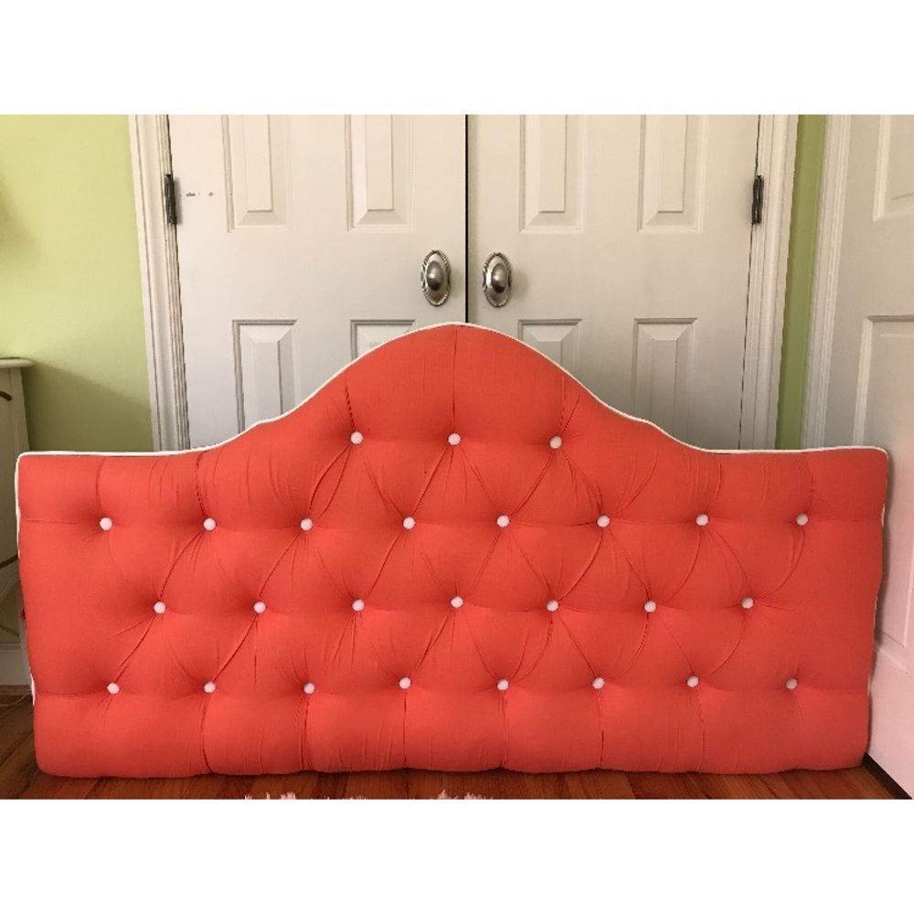 Beautiful tufted queen fabric headboard
